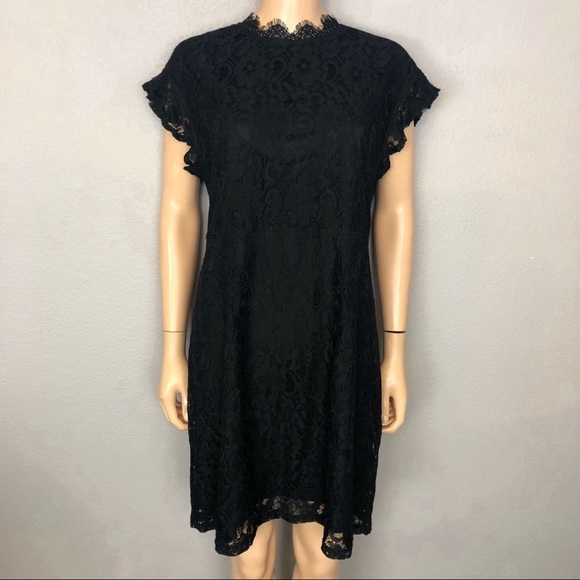 Who What Wear Black Lace Flutter Sleeve Dress - Picture 2 of 8